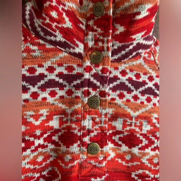 Women's Red Patterned Sweater - Picture 8 of 15